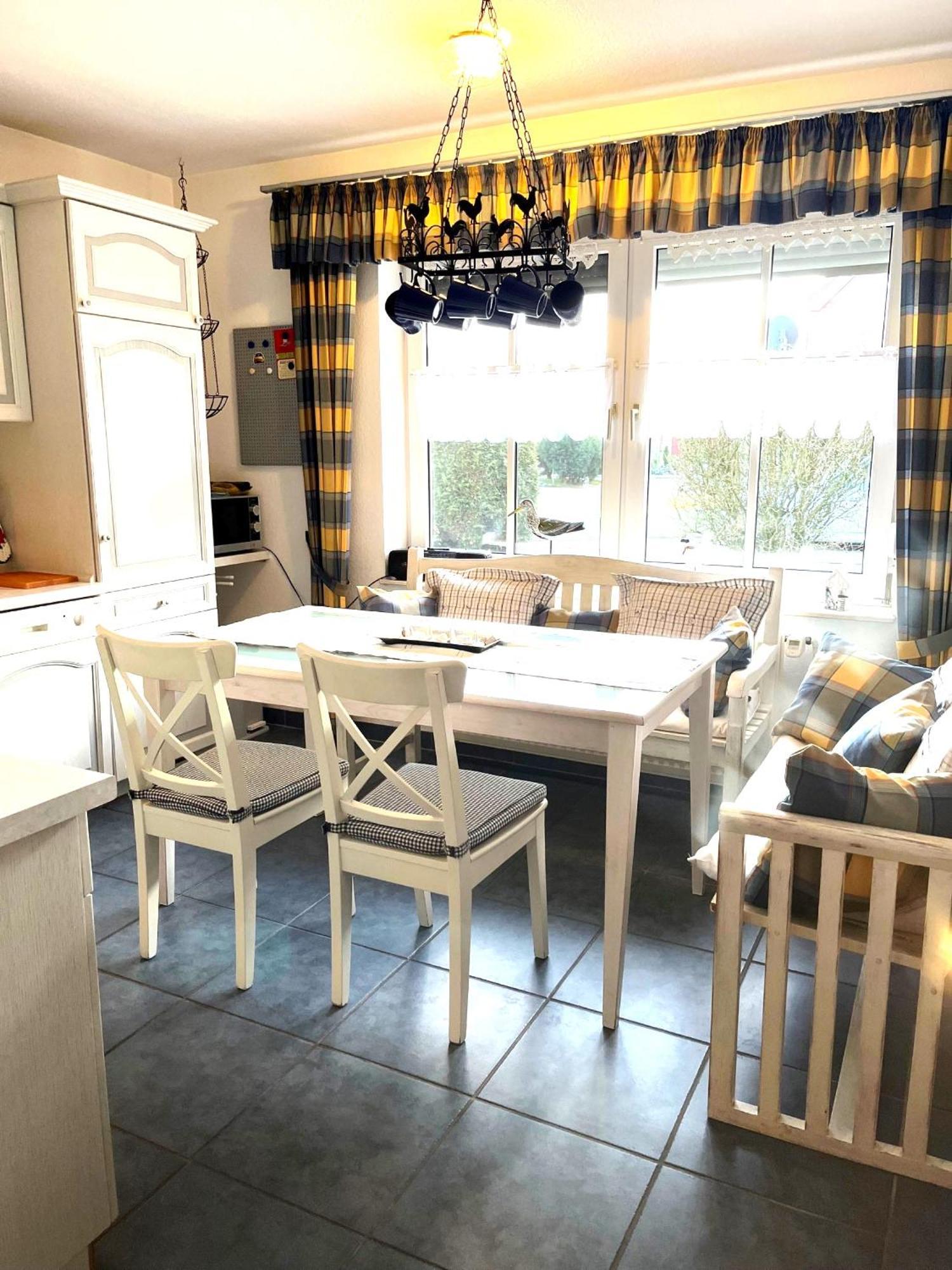 Ferienwohnung Haus Schwalbennest Eg ดิทซุม ภายนอก รูปภาพ